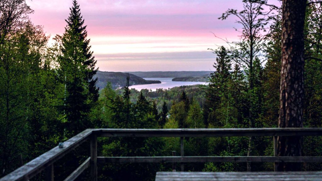 Vy från Rya åsar i skymning